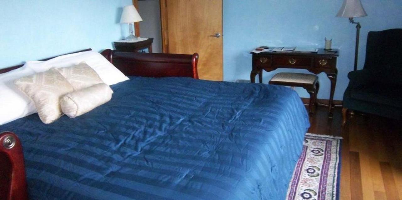 Coppertoppe Inn & Retreat Center Hebron Екстер'єр фото
